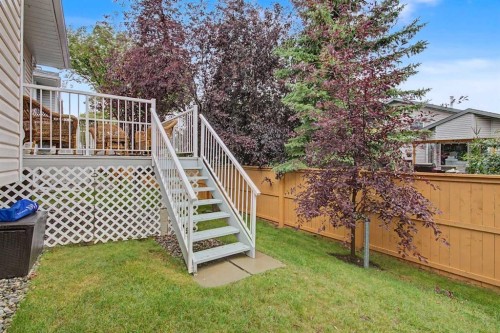 138 Hawkstone Manor Nw, Calgary, AB 