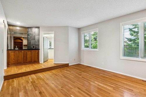 113 Hawkdale Bay Nw, Calgary, AB 