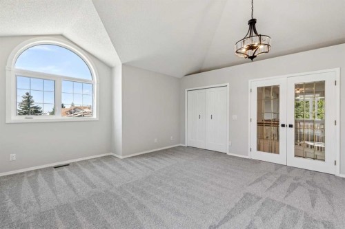 113 Hawkdale Bay Nw, Calgary, AB 