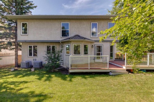 113 Hawkdale Bay Nw, Calgary, AB 