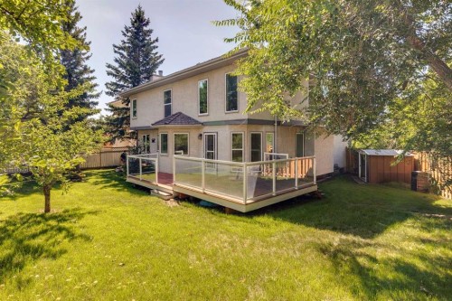 113 Hawkdale Bay Nw, Calgary, AB 
