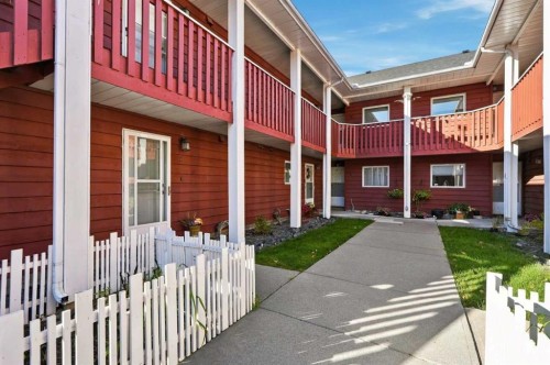 6-717 7 Street Veterans Way  Canmore, AB T1W 2C4