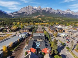 6-717 7 Street Veterans Way Canmore, AB T1W 2C4