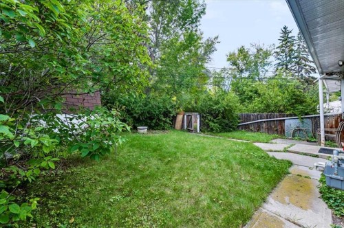 2731 & 2733-2731 17 Street Nw, Calgary, AB 