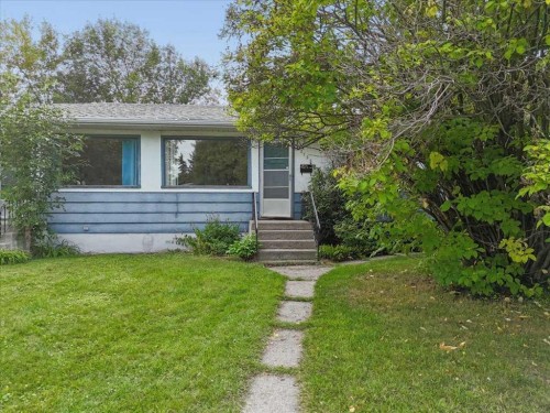 2731 & 2733-2731 17 Street Nw, Calgary, AB 