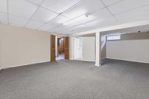 2731 & 2733-2731 17 Street Nw, Calgary, AB 