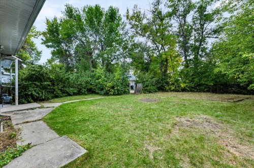 2731 & 2733-2731 17 Street Nw, Calgary, AB 