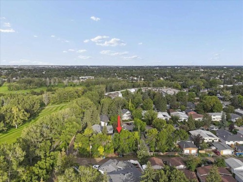 2731 & 2733-2731 17 Street Nw, Calgary, AB 
