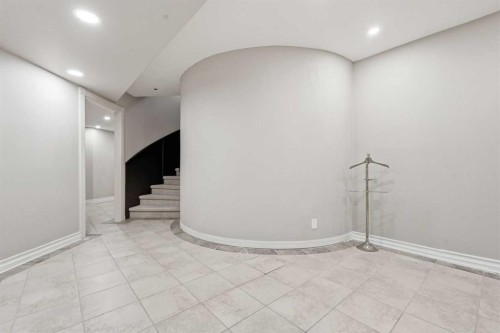 91 Patterson Crescent Sw, Calgary, AB 