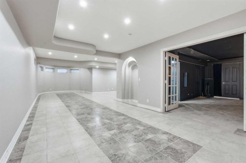 91 Patterson Crescent Sw, Calgary, AB 