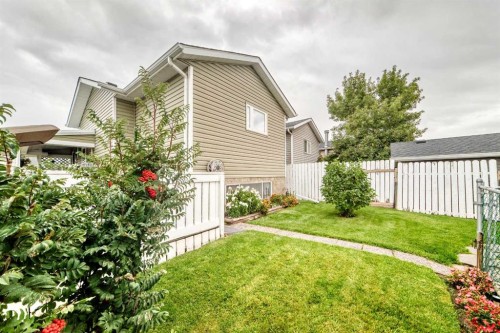 45 Taradale Close Ne, Calgary, AB 