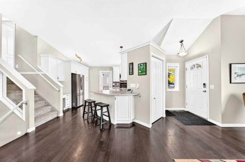 36 Sandpiper Way Nw, Calgary, AB 