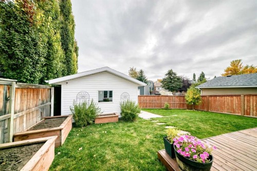 36 Sandpiper Way Nw, Calgary, AB 