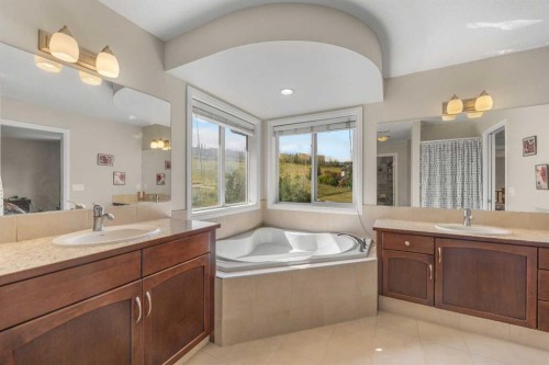 112 Sherwood Crescent Nw, Calgary, AB 
