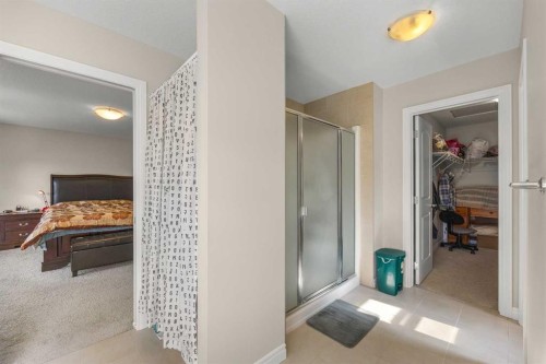 112 Sherwood Crescent Nw, Calgary, AB 