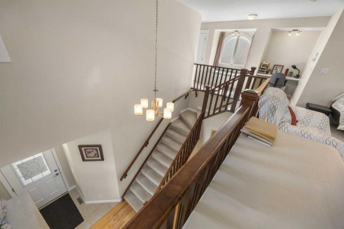 112 Sherwood Crescent Nw, Calgary, AB 