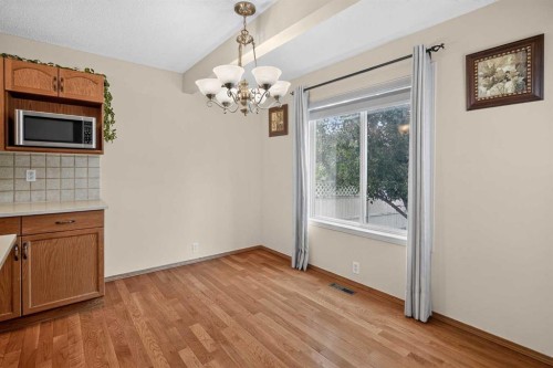 373 Bridlewood Avenue Sw, Calgary, AB 