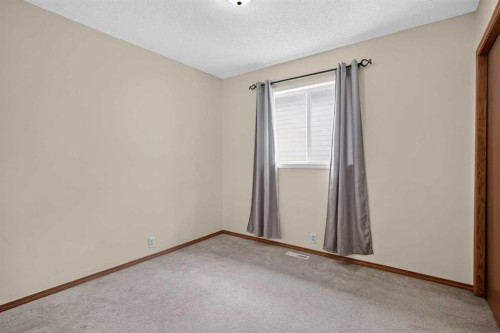 373 Bridlewood Avenue Sw, Calgary, AB 