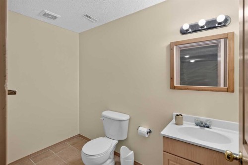 373 Bridlewood Avenue Sw, Calgary, AB 