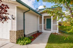 1458 Smith Avenue Crossfield, AB T0M 0S0