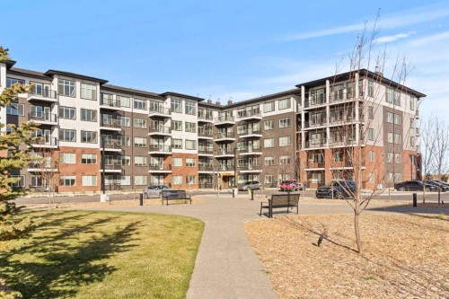 2212-395 Skyview Parkway NE Calgary, AB T3N 2K1