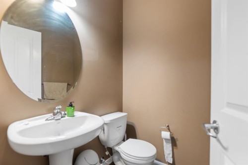 160 Skyview Shores Manor Ne, Calgary, AB 