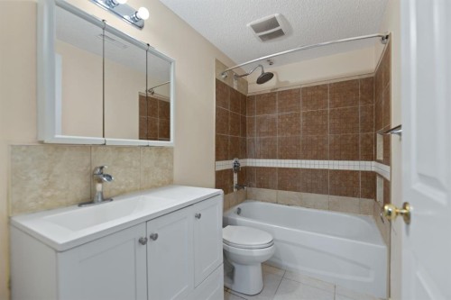 160 Skyview Shores Manor Ne, Calgary, AB 