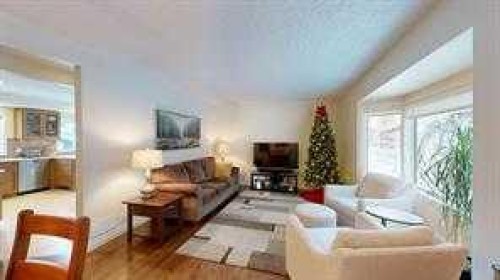 716 55 Avenue Sw, Calgary, AB 