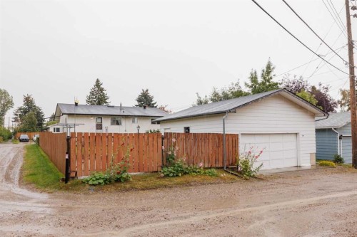 67 Huntham Road Ne, Calgary, AB 