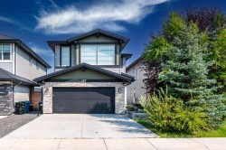 157 Walden Park SE Calgary, AB T2X 0Z1