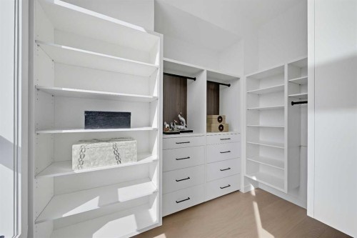 2320 22 Avenue Sw, Calgary, AB 