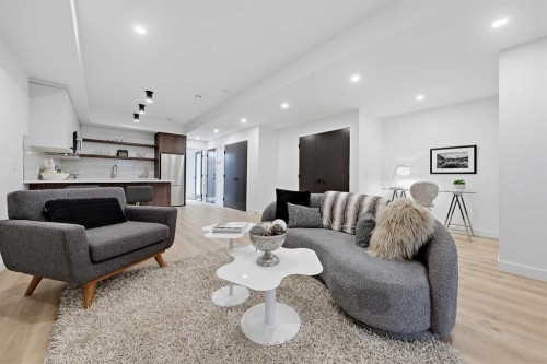 2320 22 Avenue Sw, Calgary, AB 