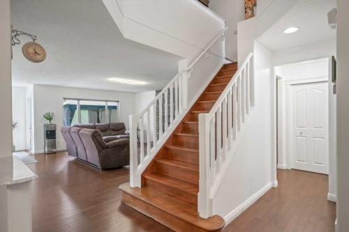 84 Everwillow Park Sw, Calgary, AB 