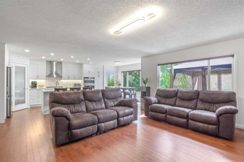 84 Everwillow Park Sw, Calgary, AB 