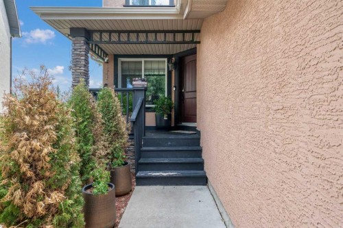84 Everwillow Park Sw, Calgary, AB 