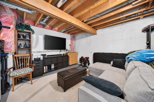 111 Midbend Place Se, Calgary, AB 
