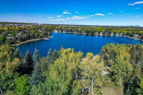 111 Midbend Place Se, Calgary, AB 