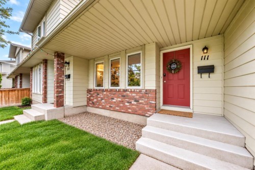 111 Midbend Place Se, Calgary, AB 