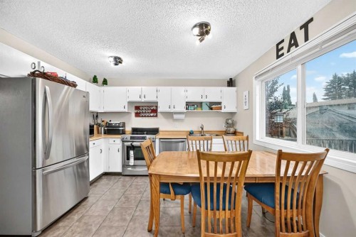 111 Midbend Place Se, Calgary, AB 