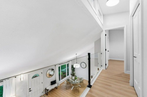 64 Doverview Place Se, Calgary, AB 