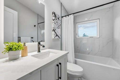 64 Doverview Place Se, Calgary, AB 