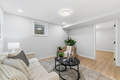 64 Doverview Place Se, Calgary, AB 