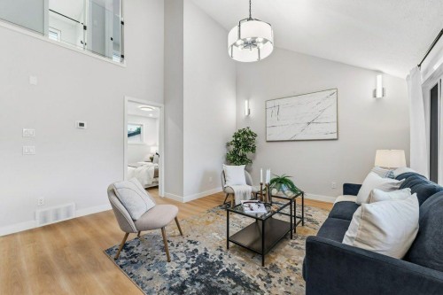 64 Doverview Place Se, Calgary, AB 