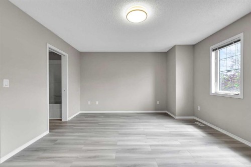 86 Country Village Gate Ne, Calgary, AB 