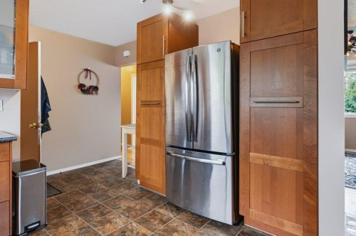 1012 Raynard Crescent Se, Calgary, AB 