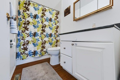1012 Raynard Crescent Se, Calgary, AB 