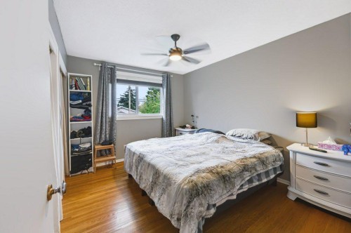 1012 Raynard Crescent Se, Calgary, AB 