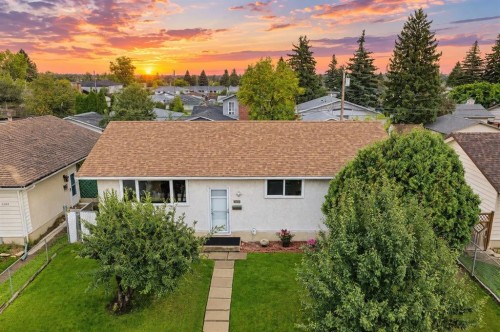 1012 Raynard Crescent Se, Calgary, AB 