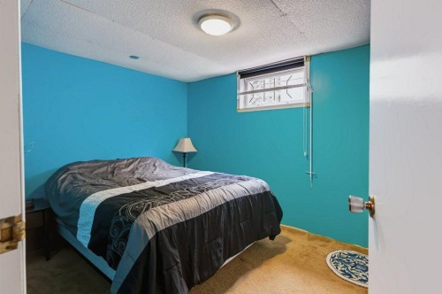 1012 Raynard Crescent Se, Calgary, AB 