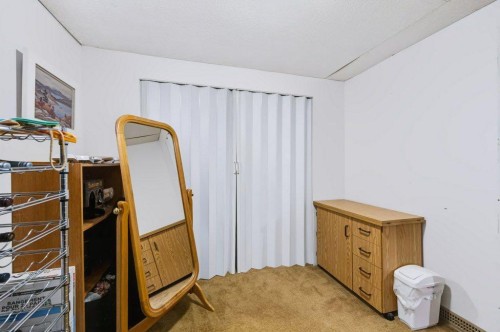 1012 Raynard Crescent Se, Calgary, AB 